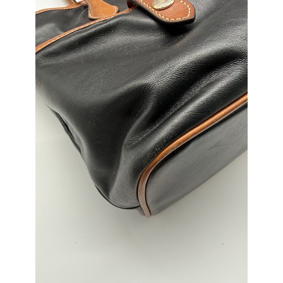 Dooney Bourke Large Black Leather With Cognac Trim Shoulder bag - Picture 7 of 16